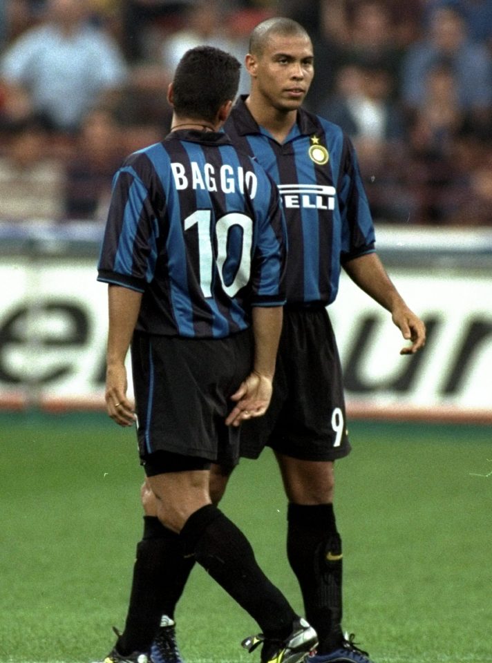 Undated: Roberto Baggio and team mate Ronaldo of Inter during a match against Cesena in Italy. Inter won the game 1-0. Mandatory Credit: Allsport UK /Allsport