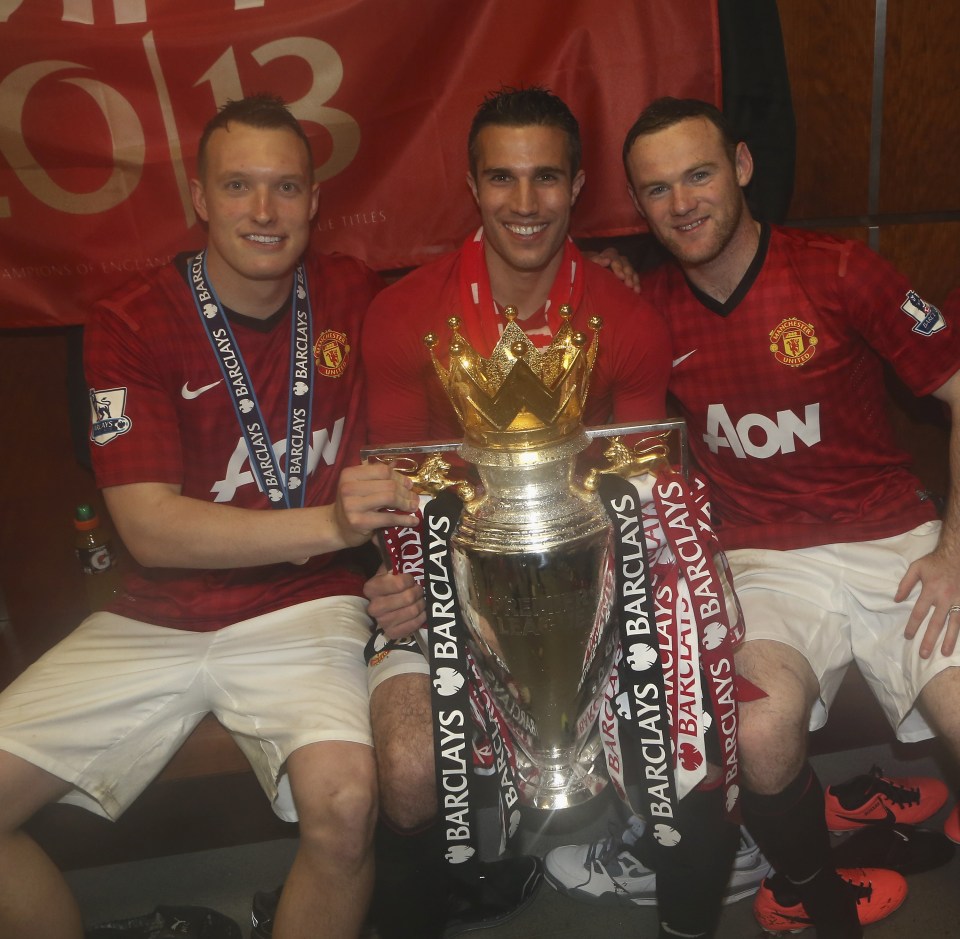  Robin van Persie helped Wayne Rooney win a fifth Premier League medal in 2013