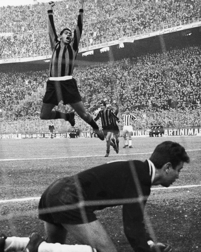 Brazilian footballer Jair celebrating after scoring a goal for Inter Milan against Juventus. (Photo by Keystone/Getty Images)