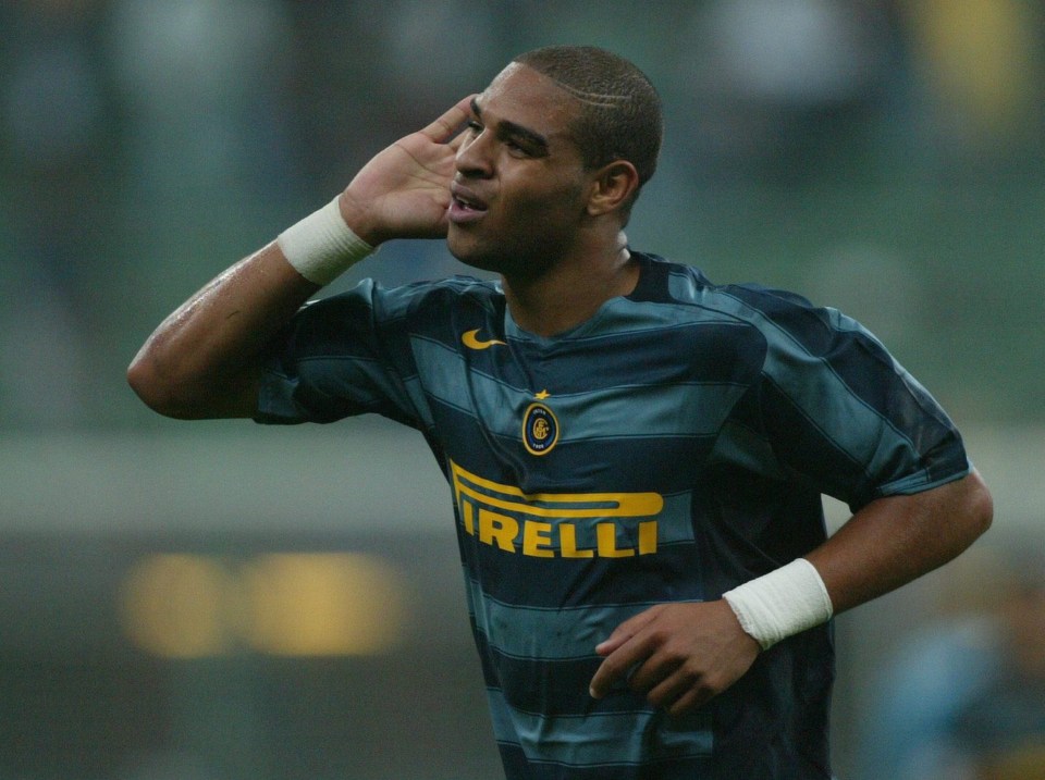 MILAN, ITALY - SEPTEMBER 14: Fussball: Champions League 04/05, Mailand; Inter Mailand - SV Werder Bremen 2:0; Jubel zum 2:0 durch ADRIANO / Inter 14.09.04. (Photo by Sandra Behne/Bongarts/Getty Images)