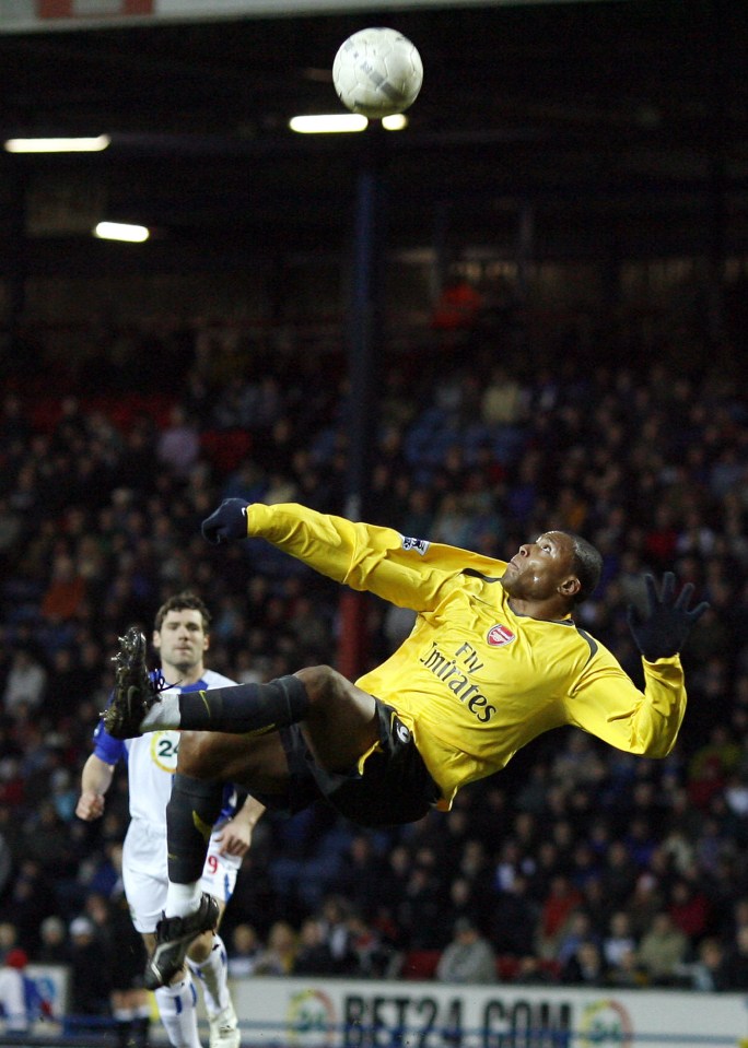  Julio Baptista did not score with this effort in a 1-0 defeat to Blackburn