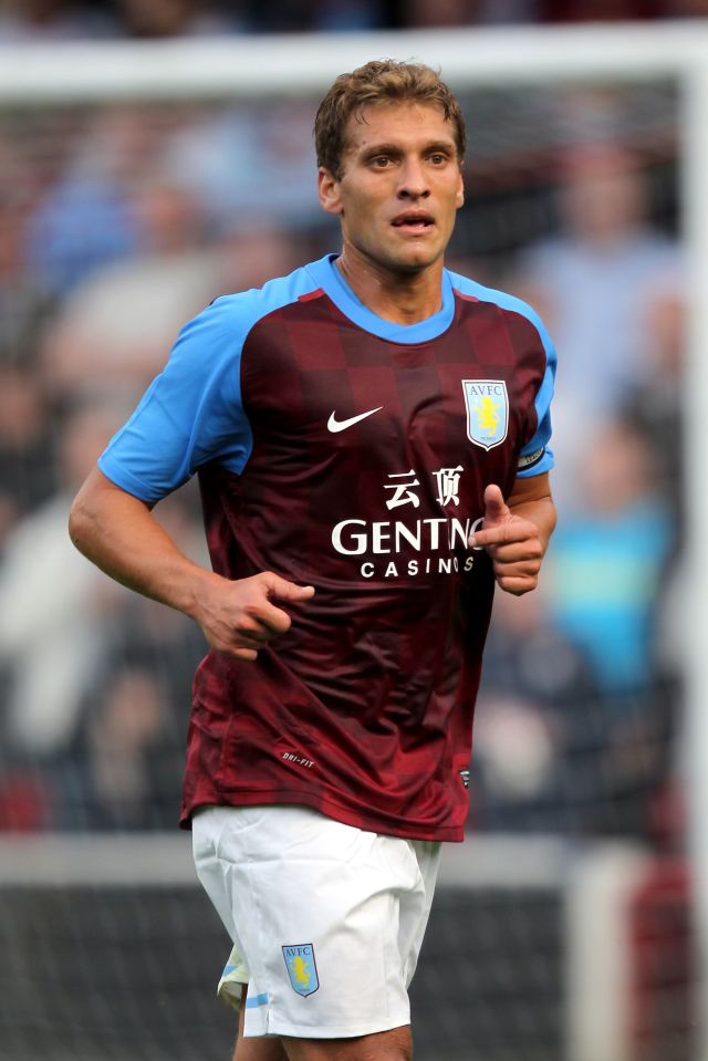  Stiliyan Petrov played six seasons for Aston Villa