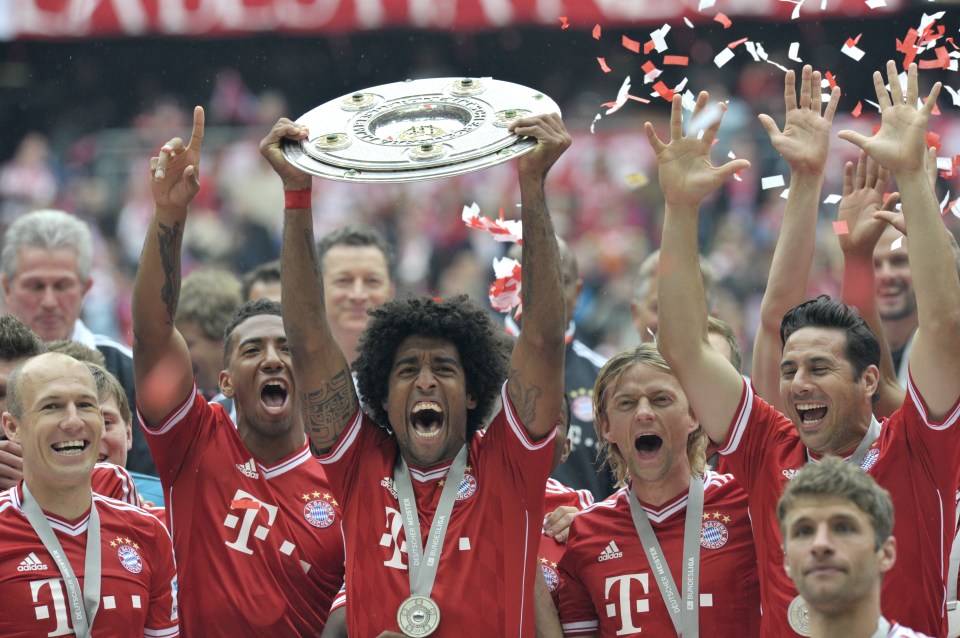  Treble winner Dante eventually moved on to Wolfsburg