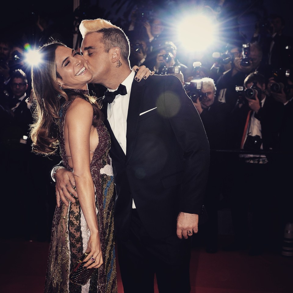  Robbie Williams with his wife Ayda Field