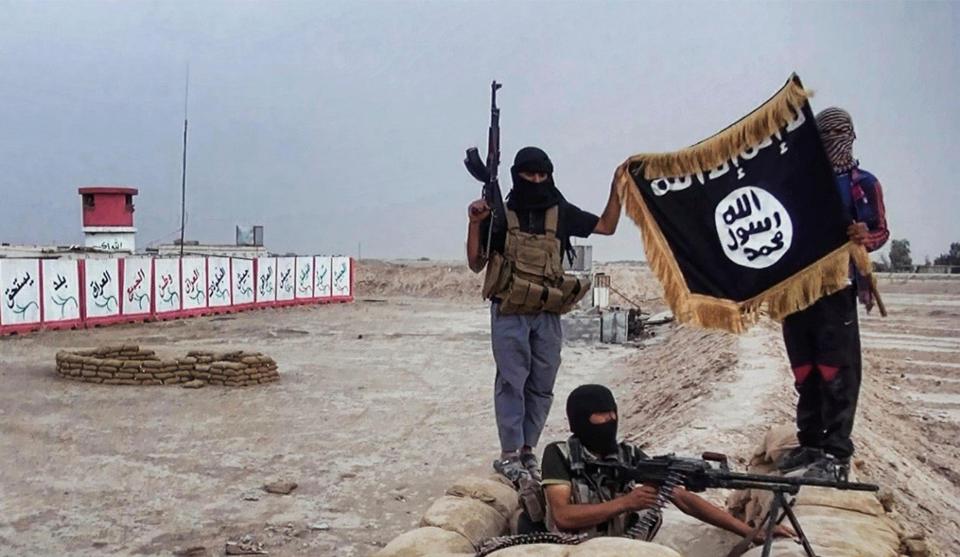  Experts say al-Qaeda has lost its global appeal following the emergence of ISIS