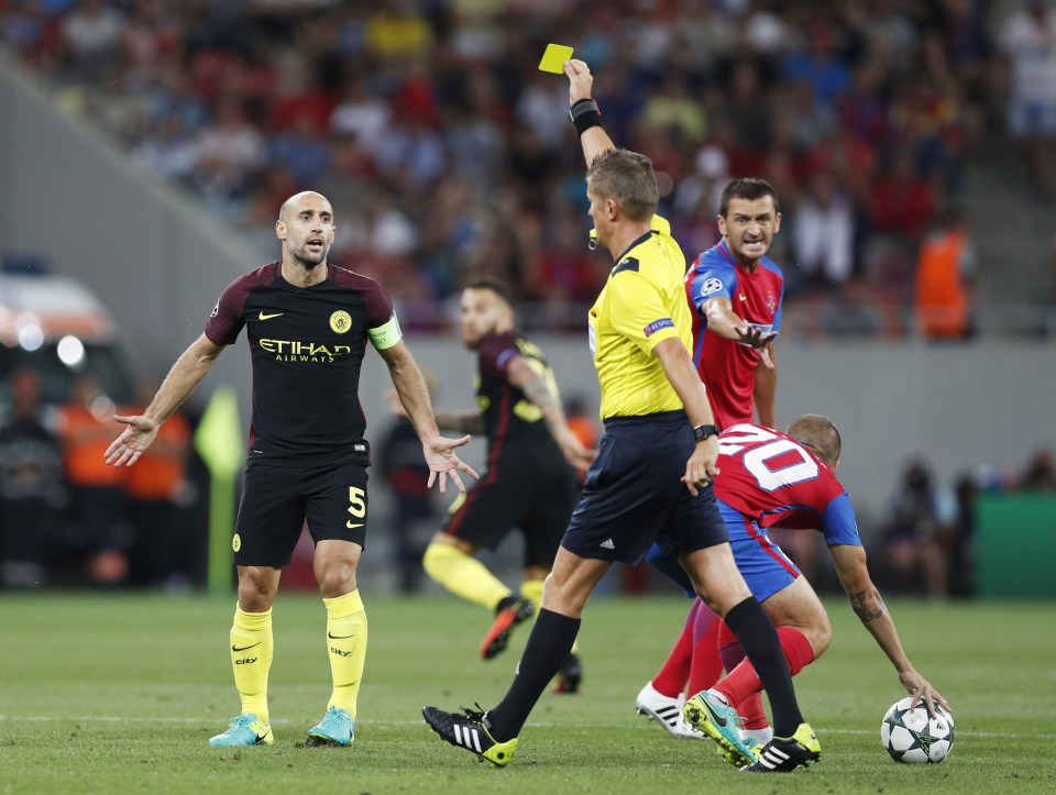  Pablo Zabaleta is one of the Manchester City players who could leave after this season