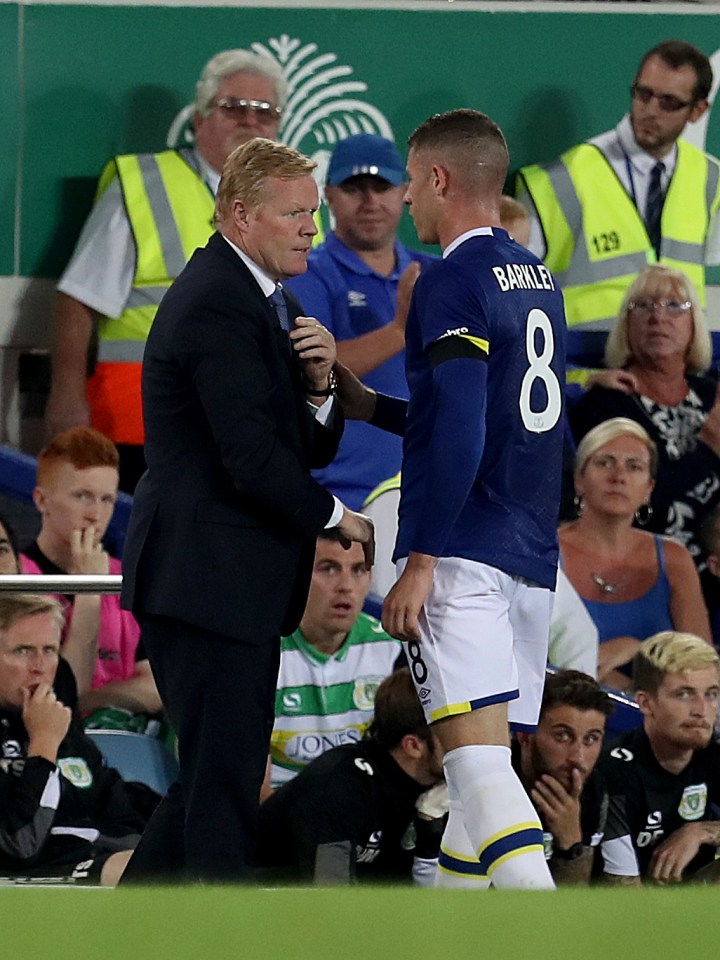  Ronald Koeman substituted Barkley at half-time of Everton's 3-0 win against Sunderland