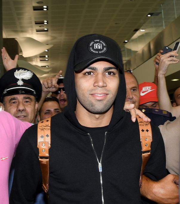  Gabriel Barbosa arrives at the airport ahead of his summer move to Inter Milan