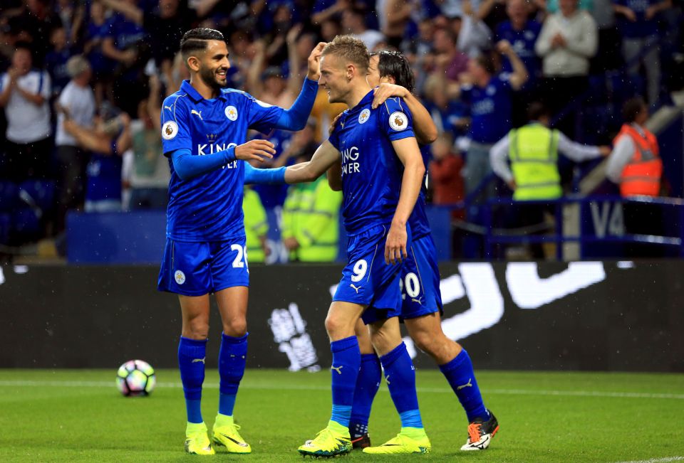  Riyad Mahrez played a huge role in Islam Slimani joining Leicester this summer