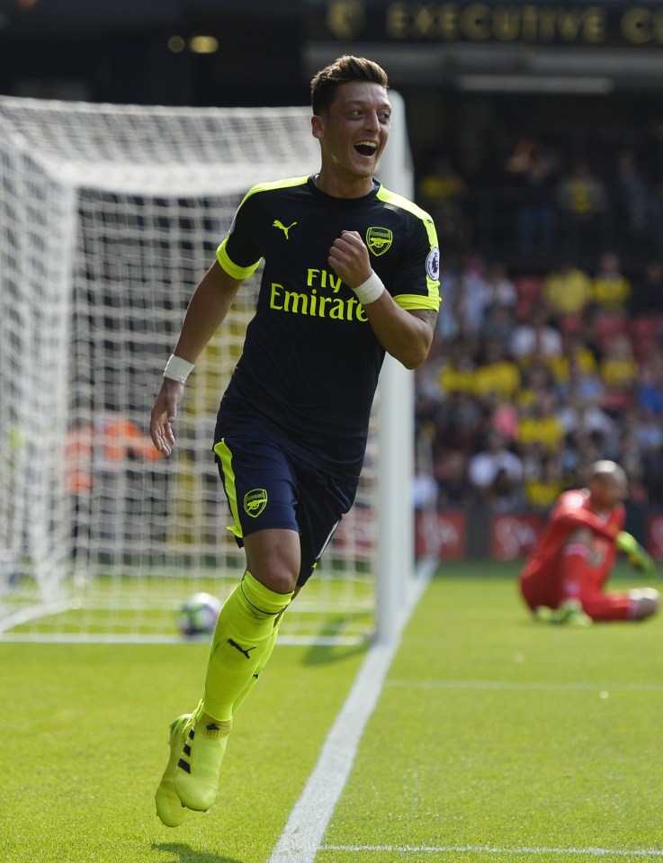 Arsenal will be hoping to convince Ozil to sign a new deal as soon as possible