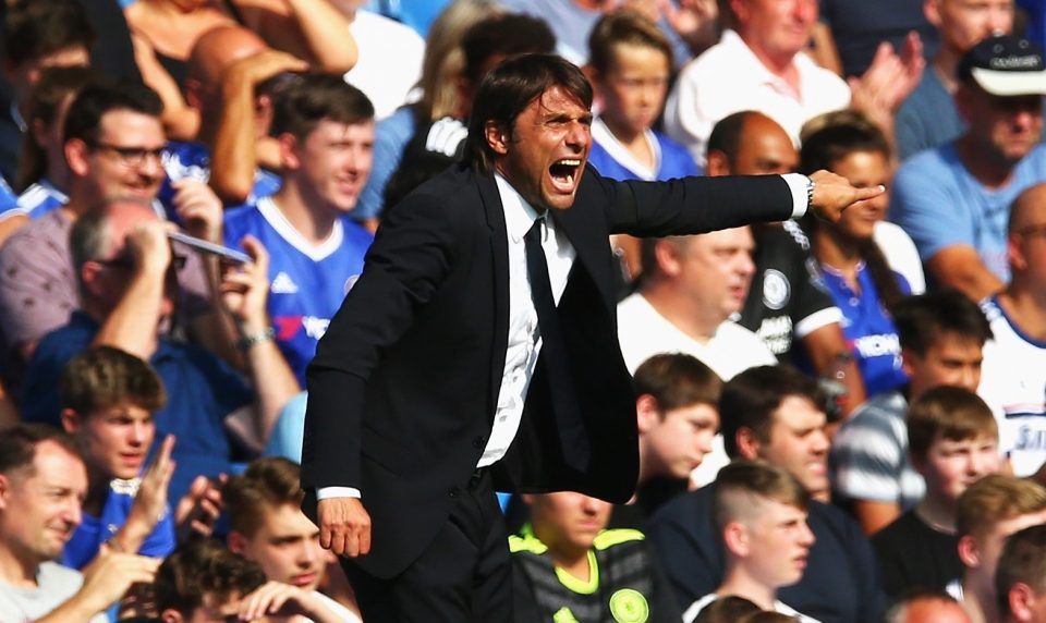  Antonio Conte reportedly wants the defender to return to Stamford Bridge next summer