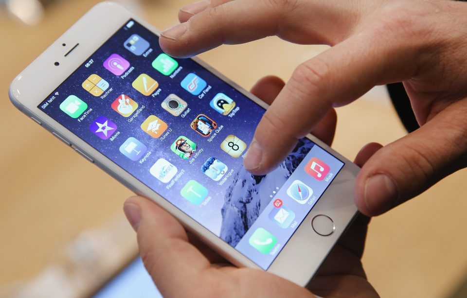  If your iPhone 6 Plus is affected by the battery issue, Apple will fix it free of charge