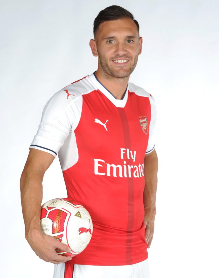  £17m man Lucas Perez will wear wear 9 for Arsenal this season