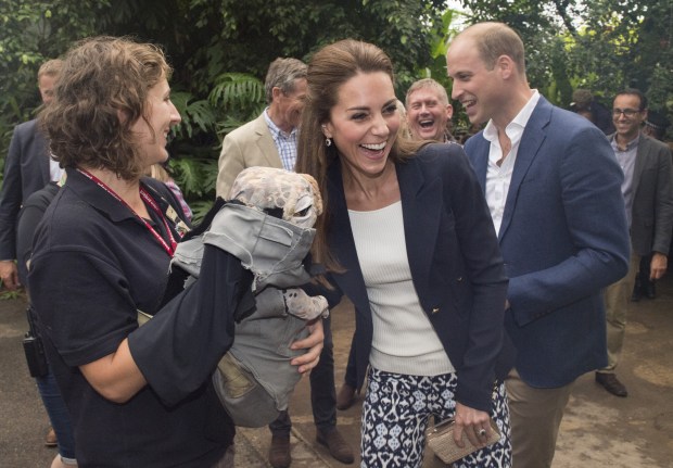 Duchess of Cambridge meets dinosaur