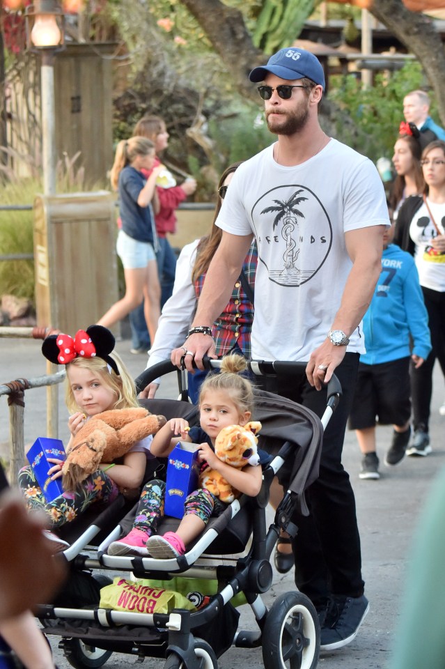 EXCLUSIVE: Chris Hemsworth and his daughter India take a wild ride on a rollercoaster at Disneyland