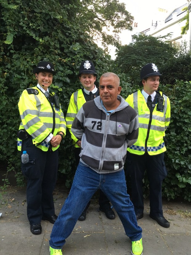 Singh approached them at the Notting Hill Carnival and asked for a selfie