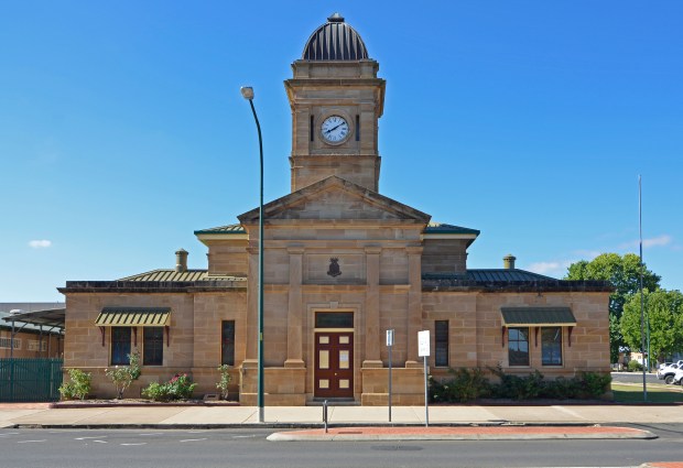 1885 Old Court House, warwick queensland