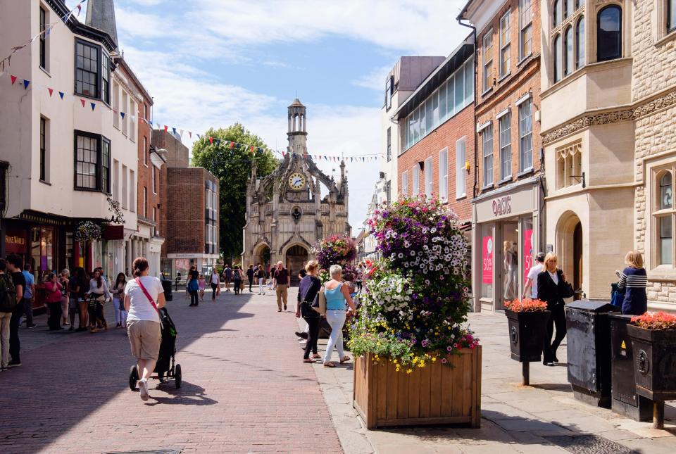  Chichester is one of the towns which is in the top 25 areas for the highest ratio of wage to housing costs