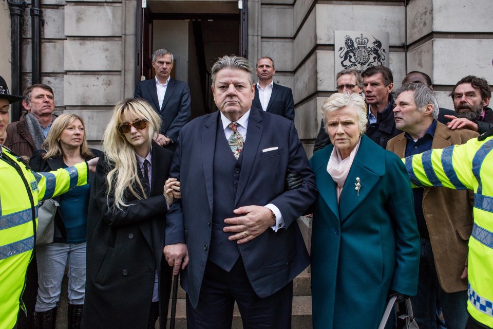  Dee (Andrea Riseborough), Paul (Robbie Coltrane) and Marie (Julie Walters) in the new drama