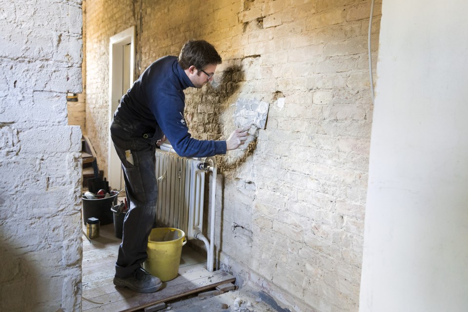  Filling cracks in the walls and floorboards will help to keep the eight-legged pests out