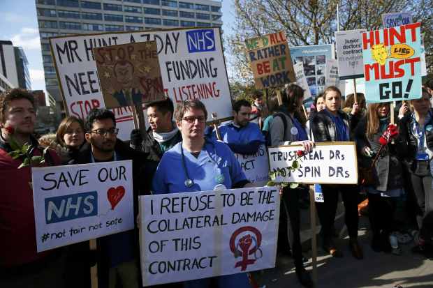 Junior doctors St Thomas' Hospital in London,