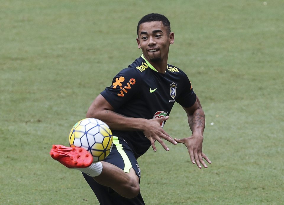  Gabriel Jesus is remaining calm ahead of his move to Manchester City