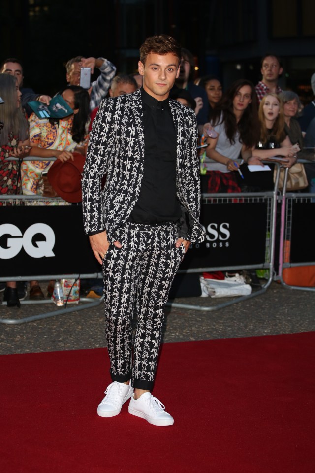  Tom Daley went for a very interesting suit choice