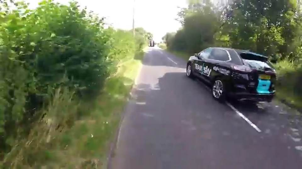  Later, a Team Sky car travels through - demonstrating how the manoeuvre should be done