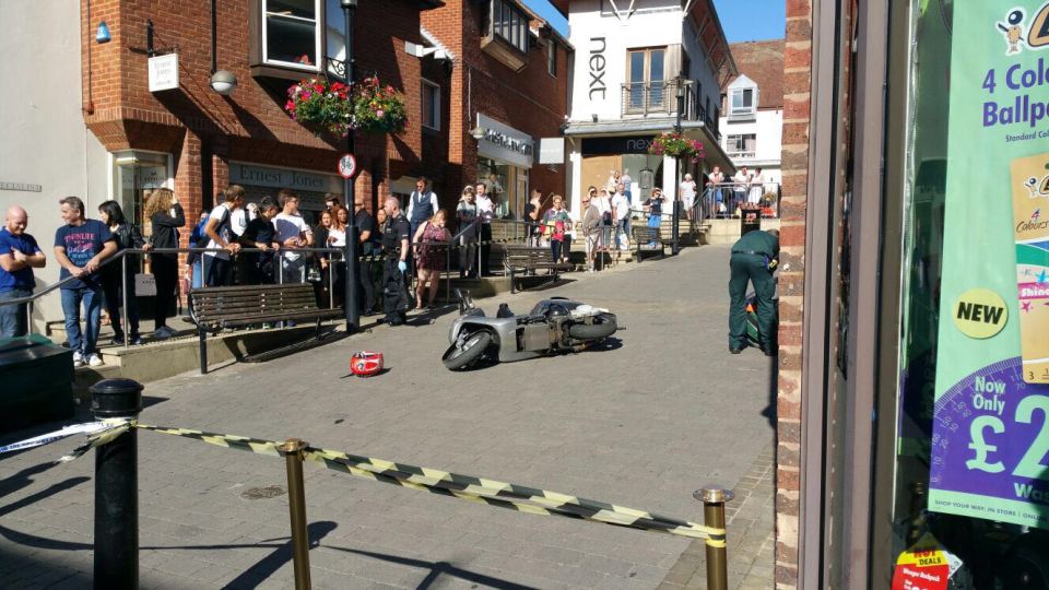  Police cordoned off the area after the armed raid on a jewellers in Windsor