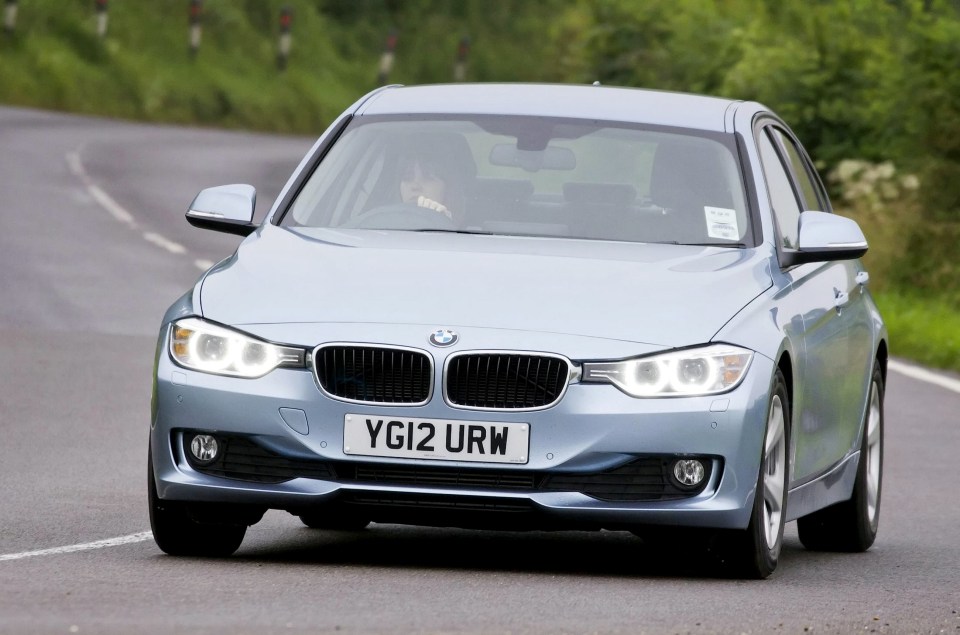  Concerns have been raised that some luxury car manufacturers are not properly protecting drivers from UV rays coming through side windows, with the BMW 320i 2013 rated the second worst