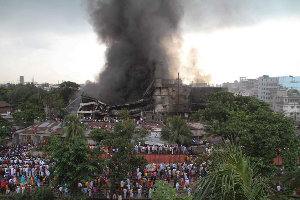  The destruction of the building can be seen from afar as it has collapsed following the fire