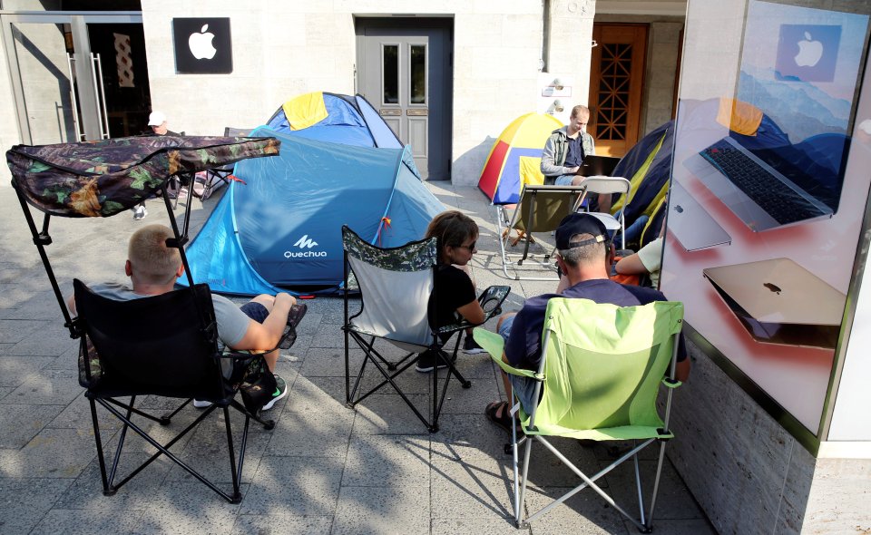  Customers wait beside their tents outside the store in Kurfuerstendamm boulevard