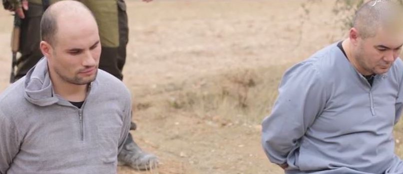  Sentenced ... Two men look terrified before they are slaughtered by ISIS