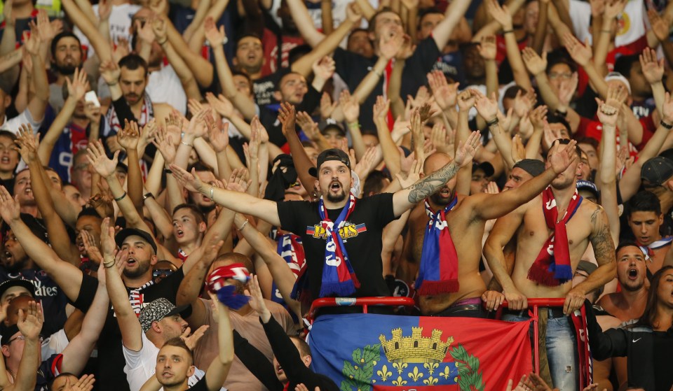  Police have agreed to let PSG bring back their vocal sections