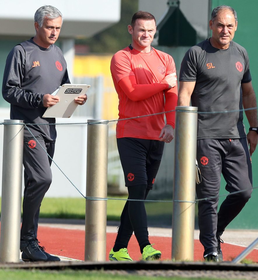  Mourinho and Rooney are off to training but they face a crucial week