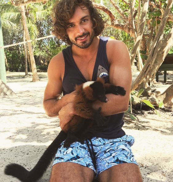  The Body Coach has been posting identical holiday snaps to Rosie - sparking rumours of a romance