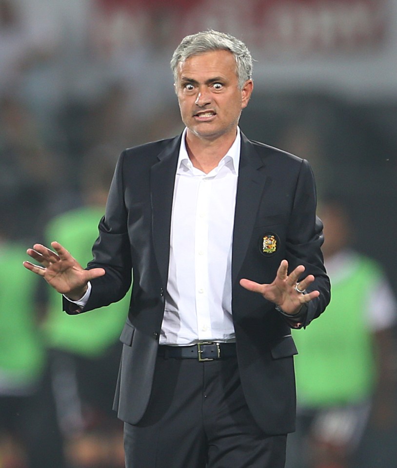  Jose Mourinho looking baffled by his team's performance