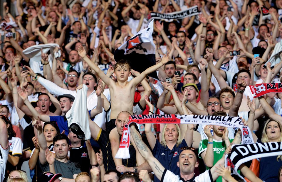  Dundalk's fans roar on their team in Alkmaar