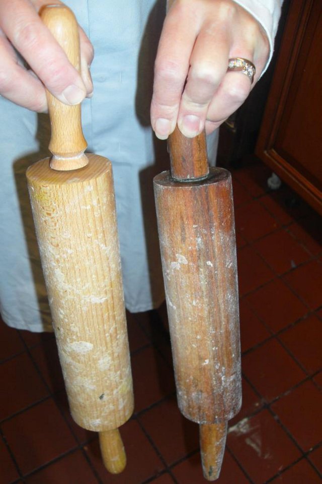  Dirty rolling pins were found in the kitchen