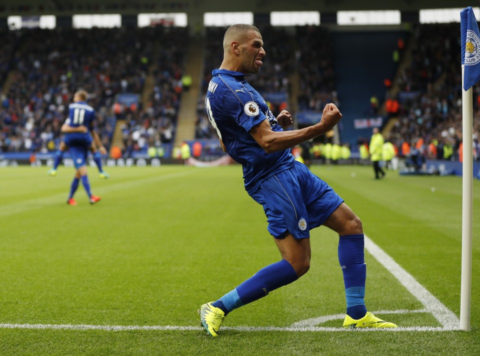  Islam Slimani bagged a brace on his Premier League debut