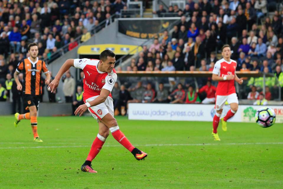  Sanchez saw his spot-kick saved shortly before the break