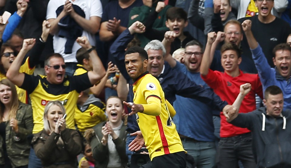  Etienne Capoue celebrates scoring the opener for Watford against Man United