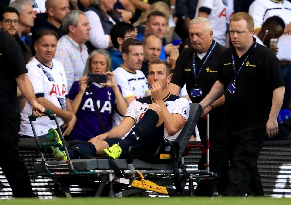  Harry Kane could miss several weeks with an ankle injury