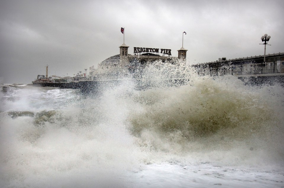  Get redy for more of this kind of weather this week - a giant wave battered the shoreline by Brighton pier last week