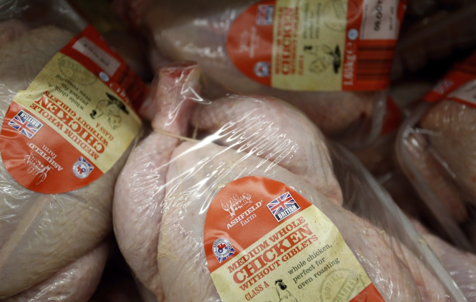  Around three-quarters of supermarket chickens carry the food poisoning bug campylobacter, research reveals