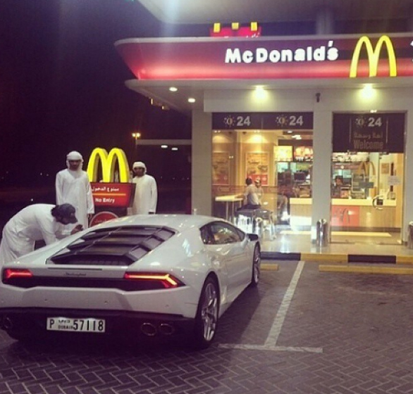  A group of pals head to McDonald's in their supercar