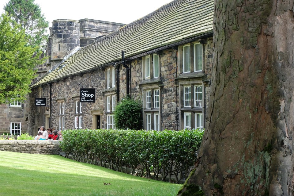  The picture was taken at Skipton Castle built in 1090 by Robert de Romille, a Norman baron