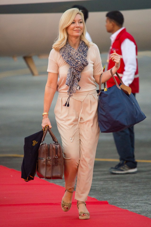 Amanda is on hand to ensure not one hair is out of place on the Duchess' head 