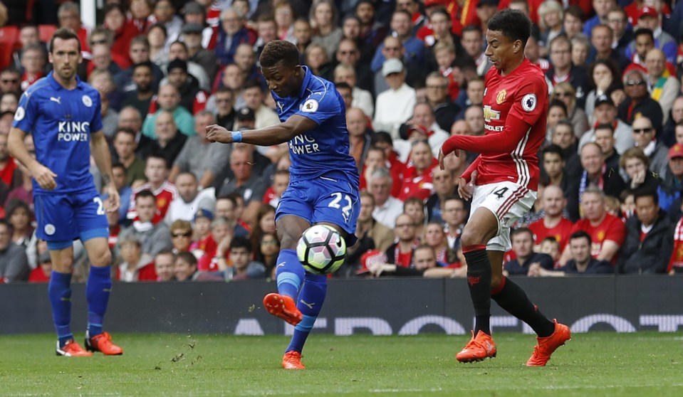 Demarai Gray netted a wonder-goal in the second half to reduce the deficit