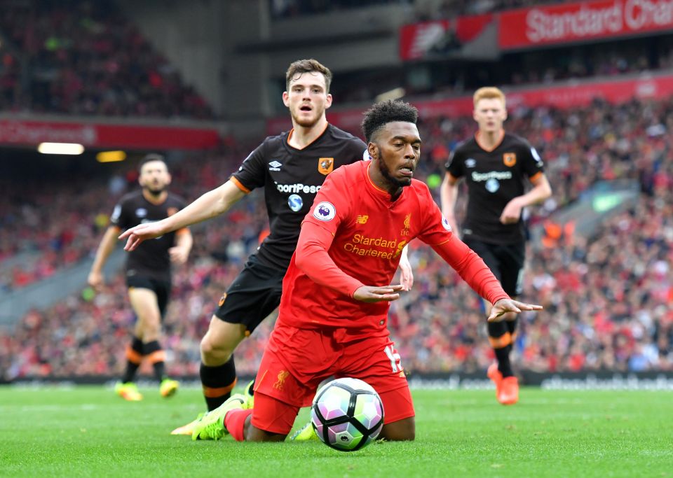  Daniel Sturridge wins Liverpool a penalty against Hull